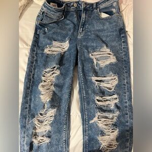 ripped jeans from american eagle, size 6